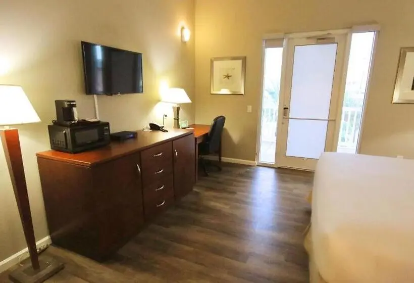 キングサイズベッドのスタンダードルーム, John S Pass Hotel   Fully Remote Check In