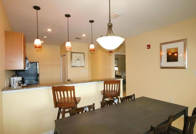 2 Bedroom Apartment with Views, John S Pass Hotel   Fully Remote Check In