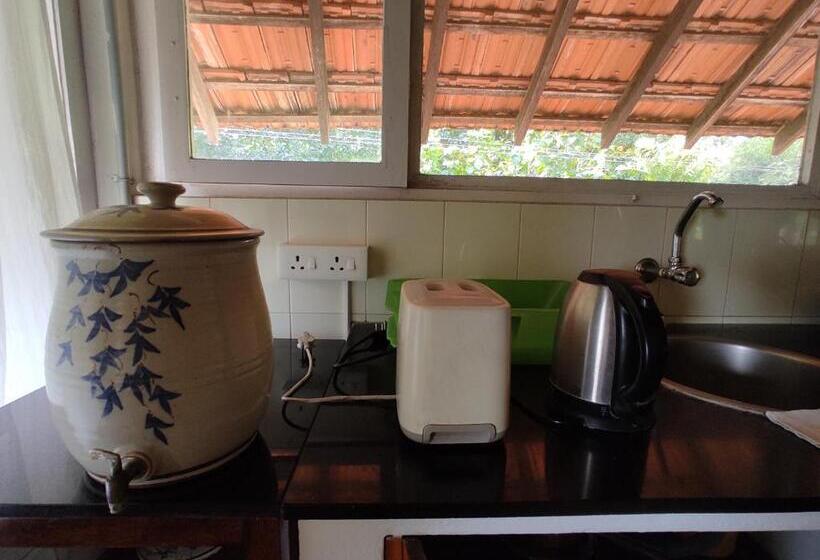 آپارتمان 1 خوابه با چشم‌انداز باغ, Gaia's Garden Guest House