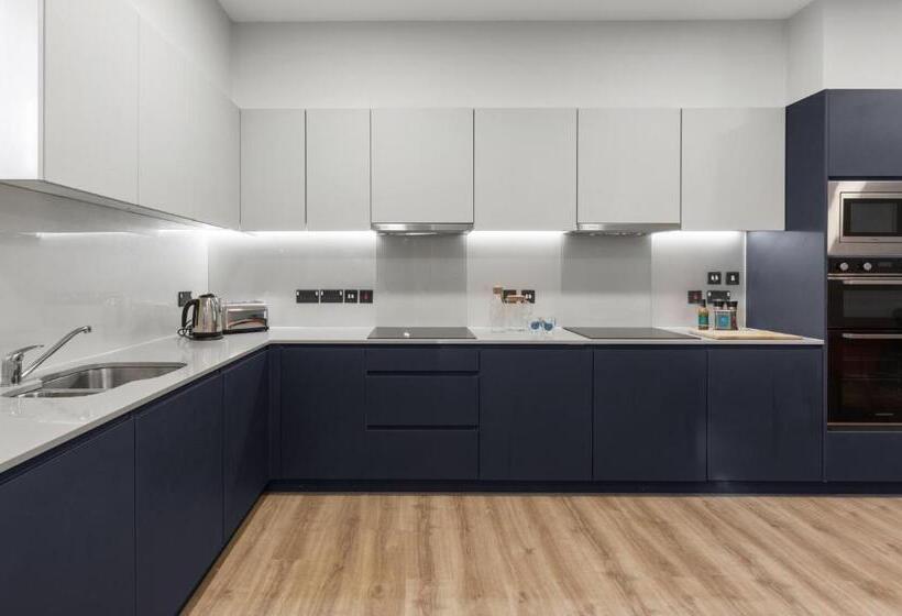 침실 1개 아파트, Highfield House Apartments