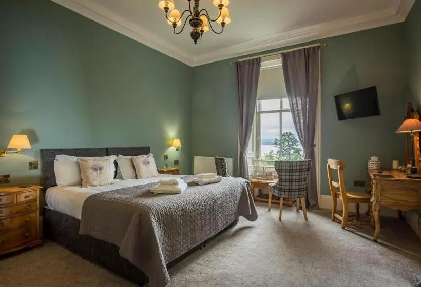سوئیت با تخت بزرگ, Taypark House