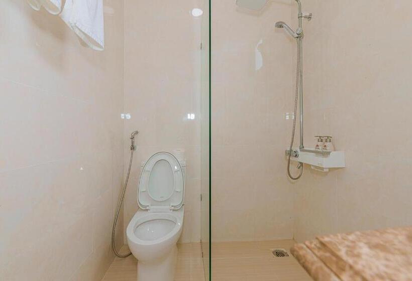 اتاق استاندارد چهار تخته, Rosa Villa & Hotel Dalat