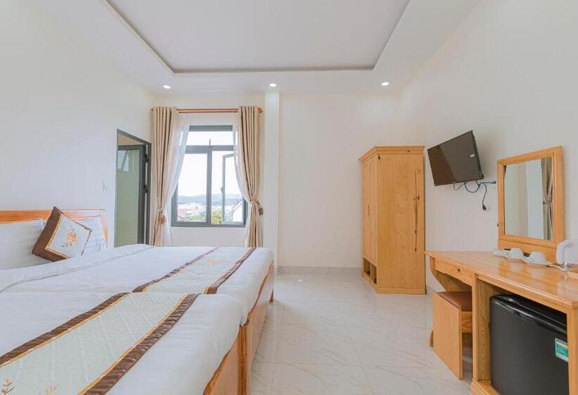 اتاق استاندارد چهار تخته, Rosa Villa & Hotel Dalat