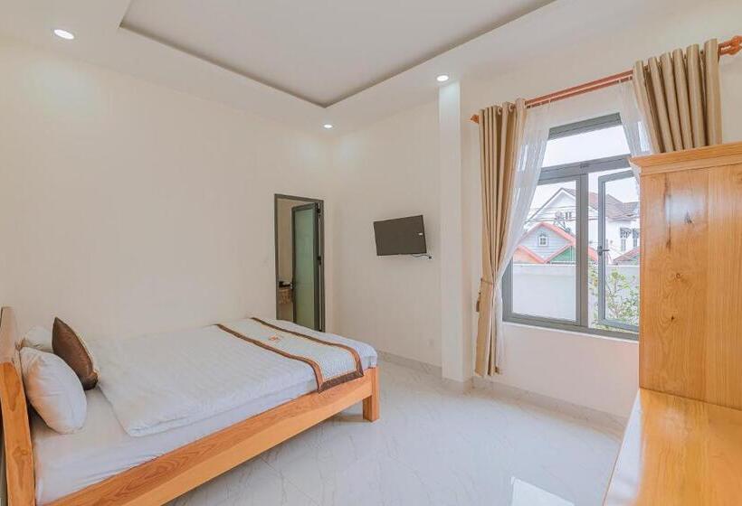 اتاق سوپریور با تخت بزرگ, Rosa Villa & Hotel Dalat