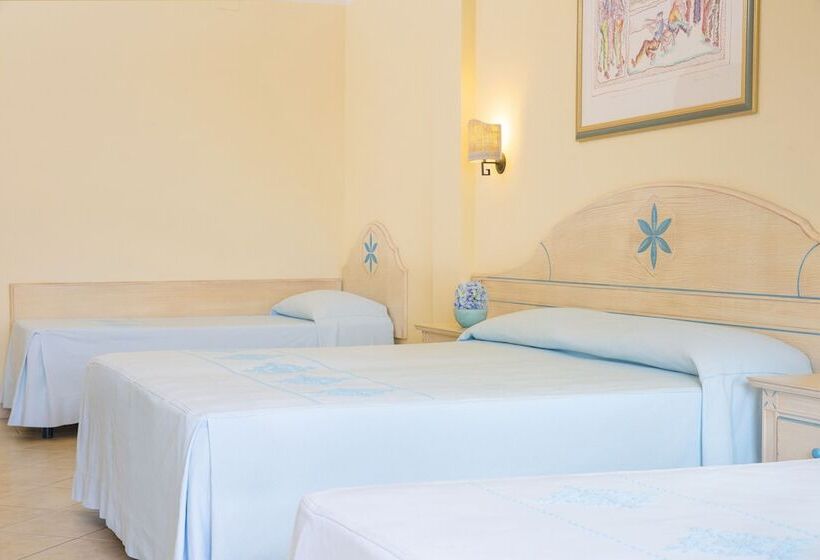 Habitación Cuádruple Estándar, Club Hotel Marina Beach