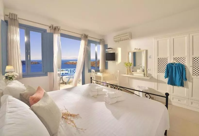 Classic Room with Views, Absolute Bliss
