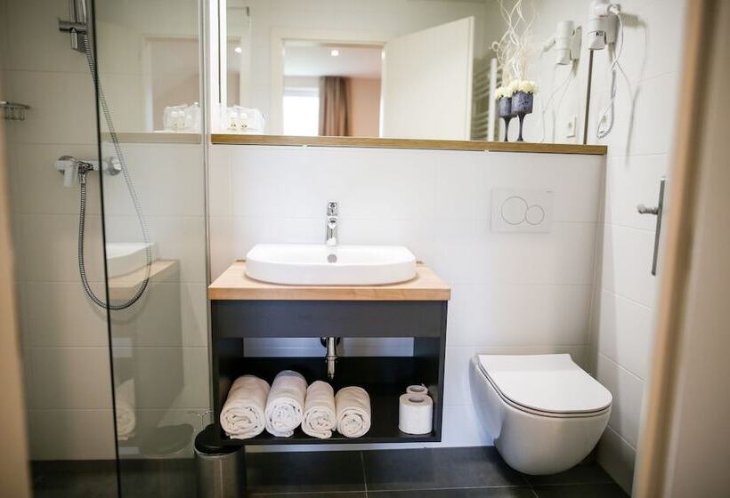 اتاق راحتی, Ambient