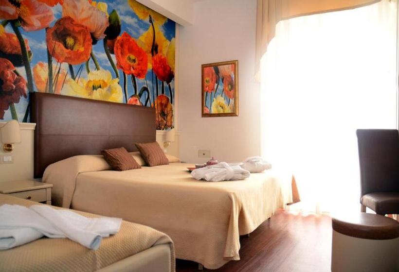 Четырехместный Номер Классик, Apollo