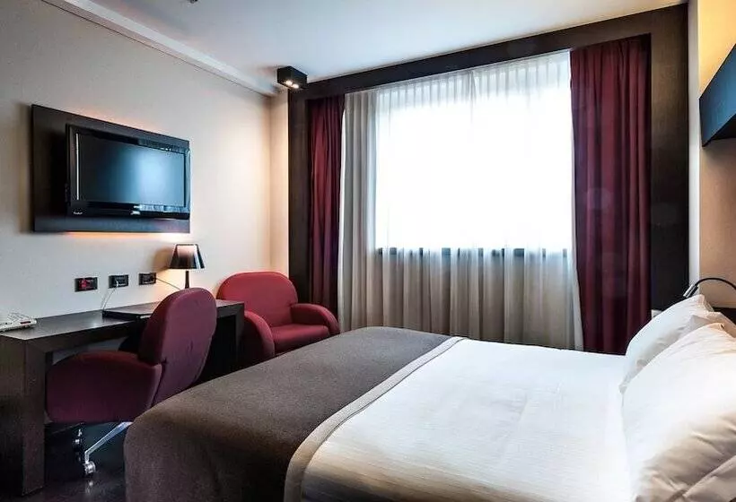 اتاق استاندارد, Crowne Plaza Milan City, An Ihg