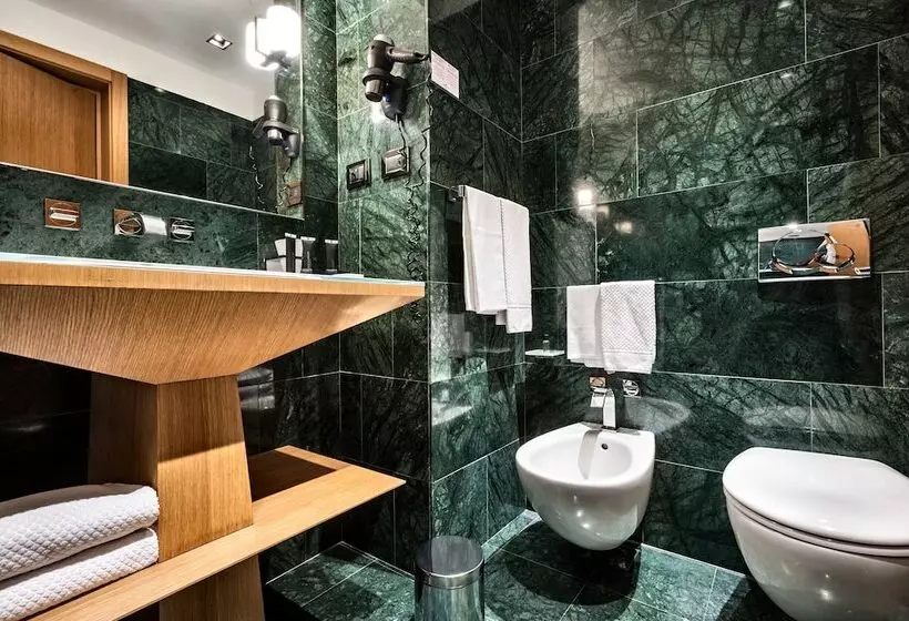اتاق استاندارد, Crowne Plaza Milan City, An Ihg