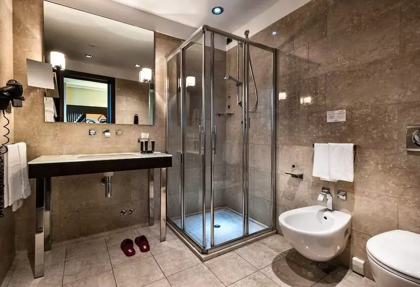 اتاق استاندارد, Crowne Plaza Milan City, An Ihg