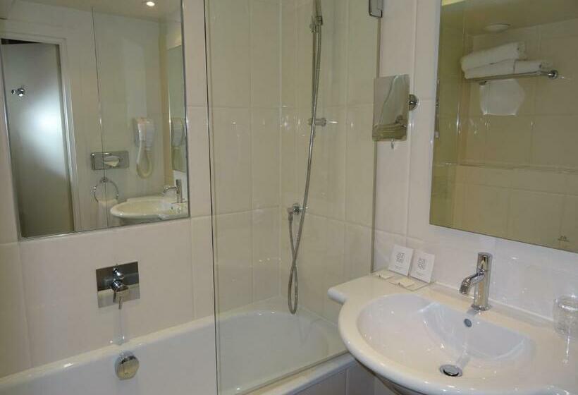 חדר סטנדרט, Le Marceau Bastille