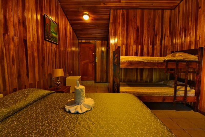 חדר סטנדרט לשלושה, Mar Inn Costa Rica