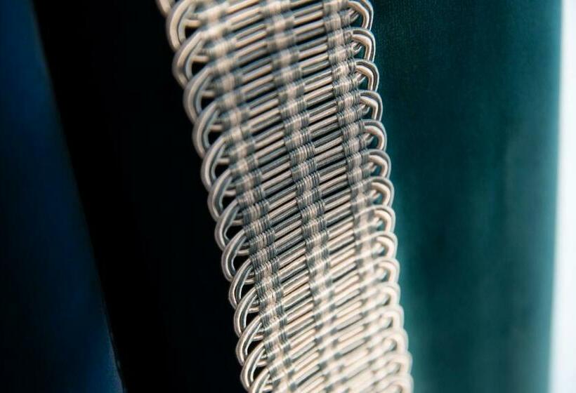 Chambre Supérieure, Monge