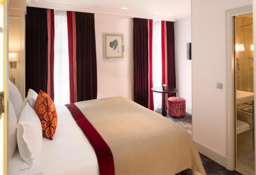 Chambre Deluxe, Monge