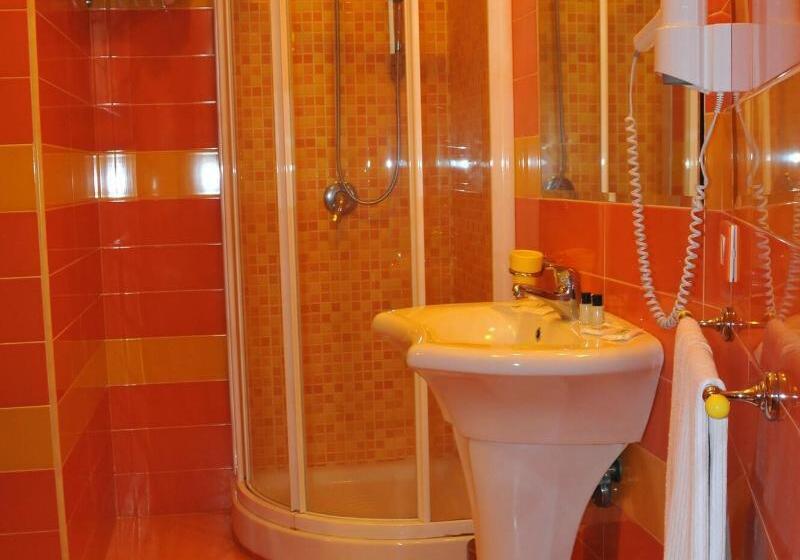 اتاق استاندارد چهار تخته, Potenza