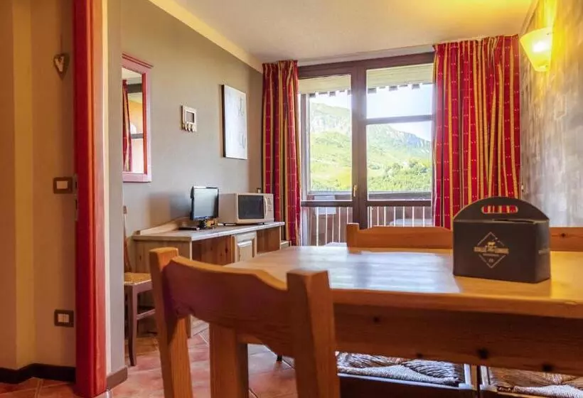 Huoneisto 2 Makuuhuonetta, Residence Stalle Lunghe