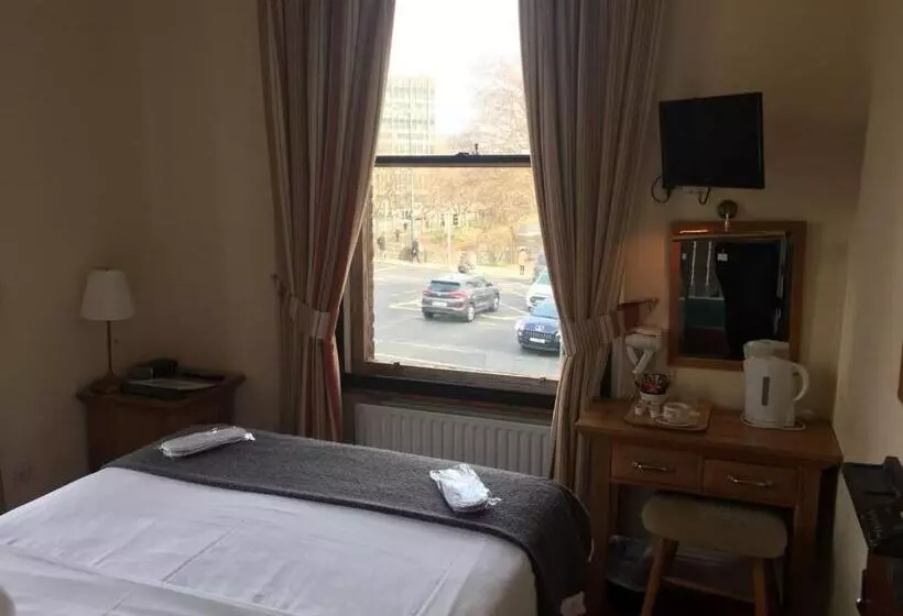 اتاق استاندارد یک نفره, The Leeson Lodge