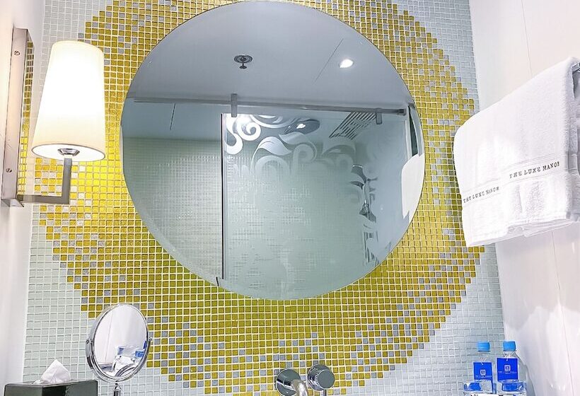 اتاق سوپریور, The Luxe Manor