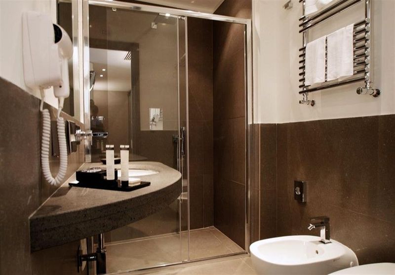 اتاق سوپریور, The Luxe Manor