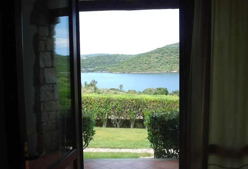 חדר דלוקס נוף לאגם, Valkarana Country Relais