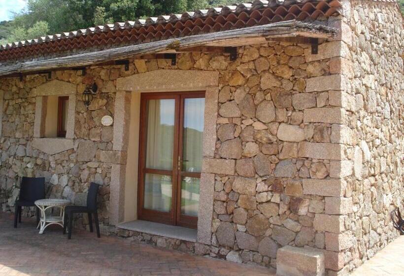 חדר קלאסי, Valkarana Country Relais