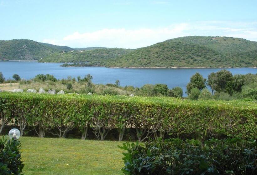 חדר דלוקס נוף לאגם, Valkarana Country Relais