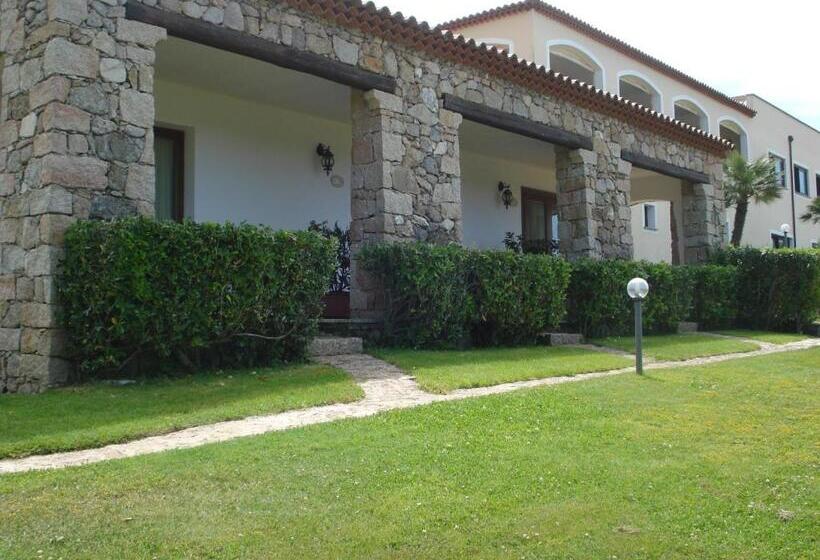 Номер Deluxe Вид на Озеро, Valkarana Country Relais
