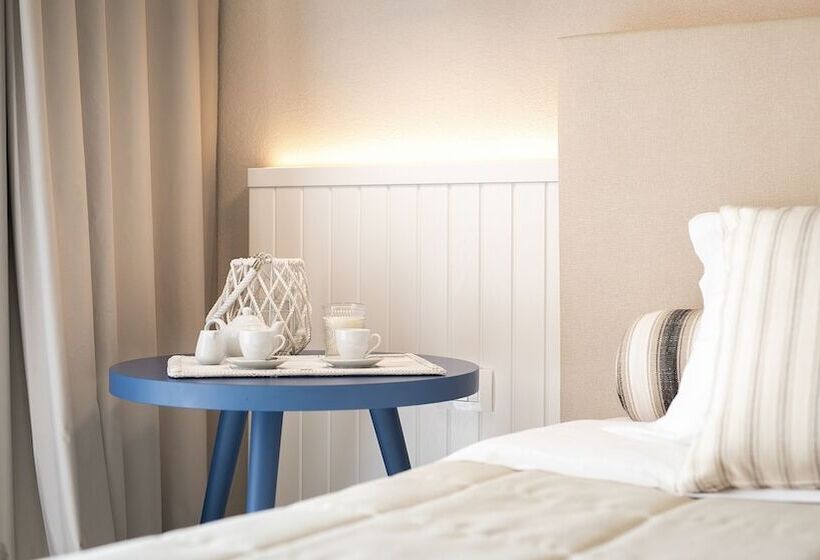 غرفة سوبيريور ثلاثية, Mangia S Torre Del Barone Resort