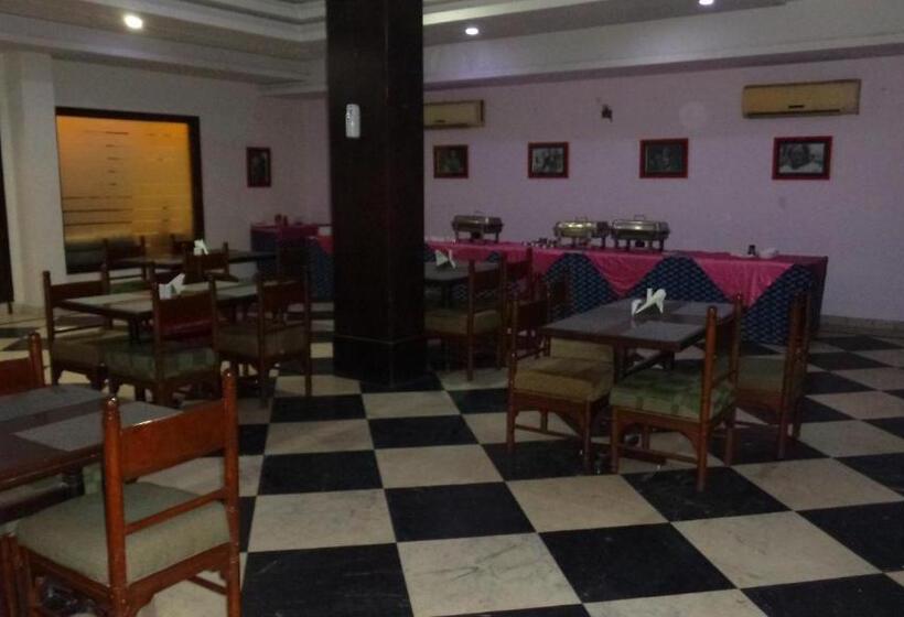 エコノミーシングルルーム, 1589 Hotels