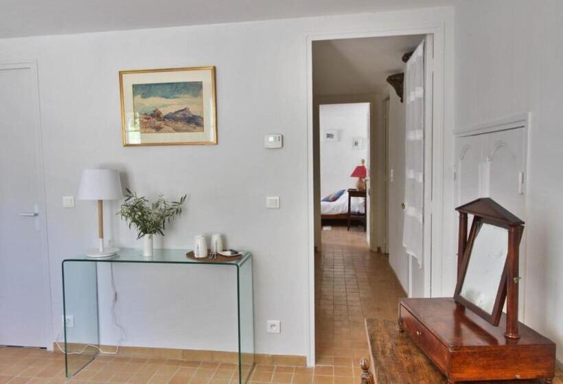 ファミリールーム, Le Moulin En Provence