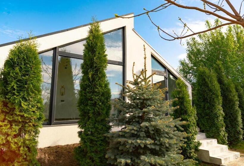 1 Bedroom Chalet, райский дворик