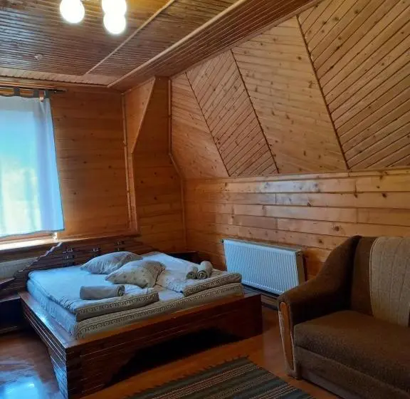 コンフォートトリプルルーム, садиба коренюки