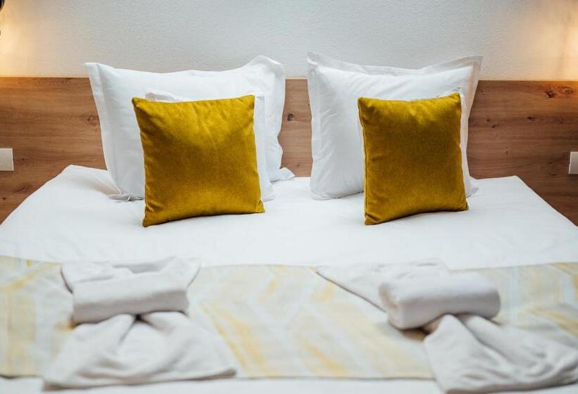 آپارتمان سوپریور 1 خوابه, Pensiunea Comfort