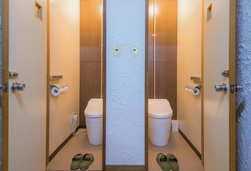 غرفة قياسية رباعية حمام مشترك, Blueberry Pension Madarao