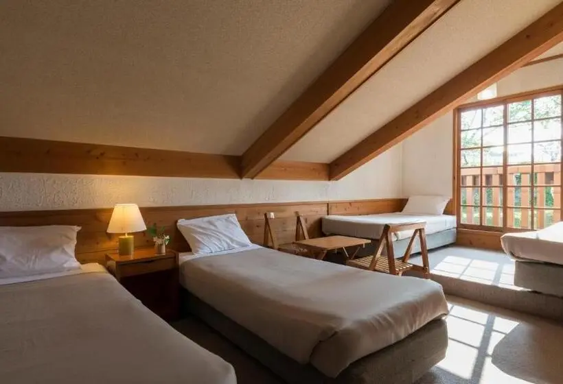 اتاق استاندارد چهارنفره با سرویس بهداشتی مشترک, Blueberry Pension Madarao
