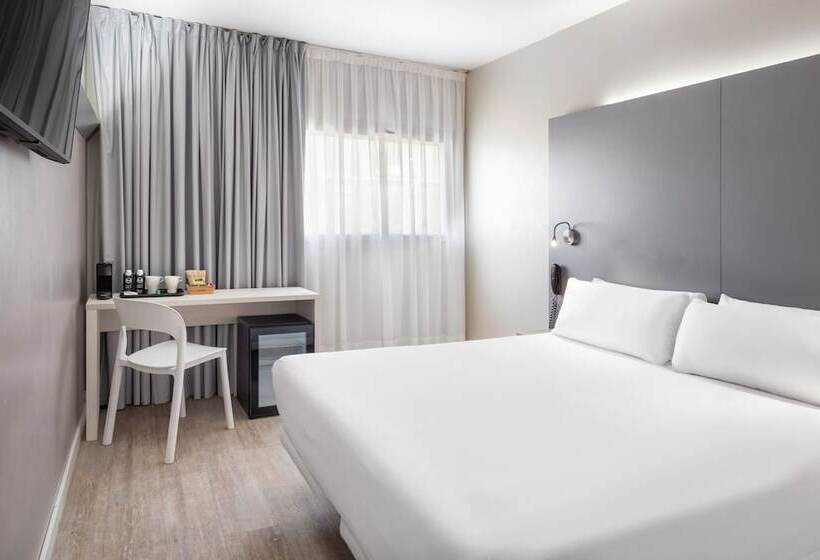 Номер Стандарт, B&b Hotel Barcelona Mollet