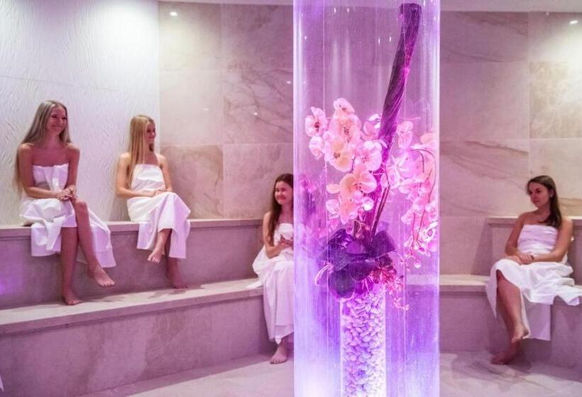 Люкс, Aquapalace Hotel Prague