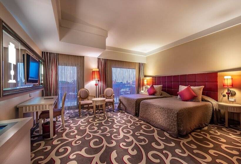 스위트, Cornelia Diamond Golf Resort & Spa