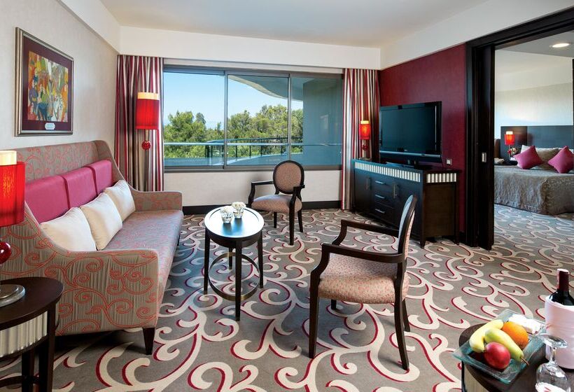 جناح, Cornelia Diamond Golf Resort & Spa