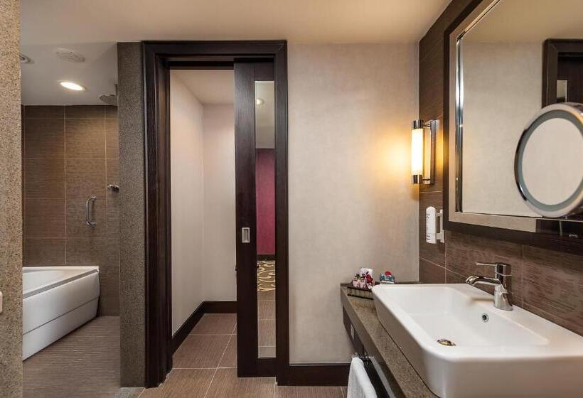 غرفة كلاسيكية مطلّة علي الحديقة, Cornelia Diamond Golf Resort & Spa