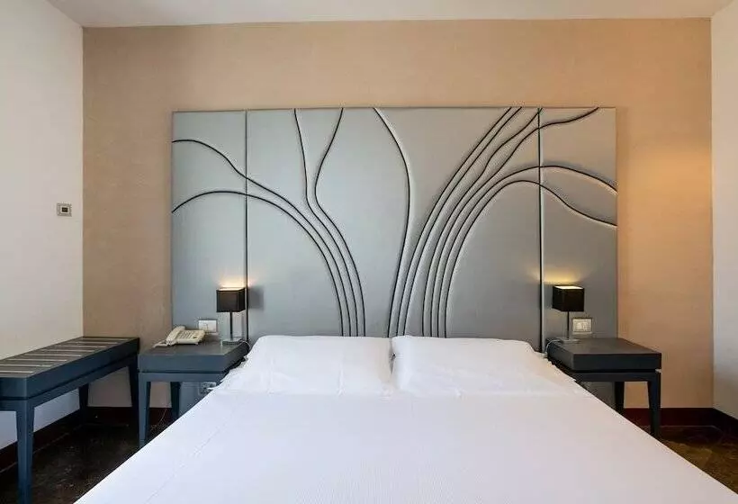 スーペリアールーム, De Stefano Palace Luxury