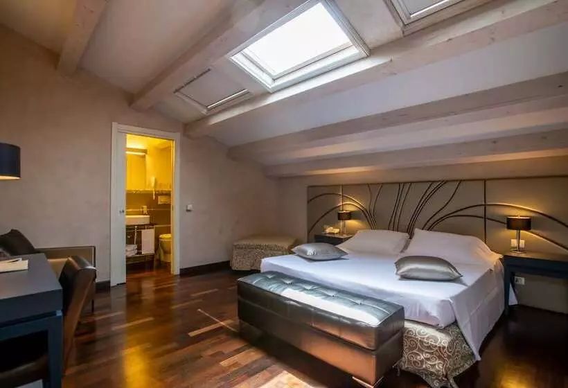 スーペリアールーム, De Stefano Palace Luxury