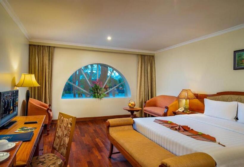 اتاق استاندارد با تخت بزرگ, Dragon Royal Angkor