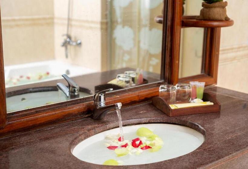 سوییت سوپریور, Dragon Royal Angkor