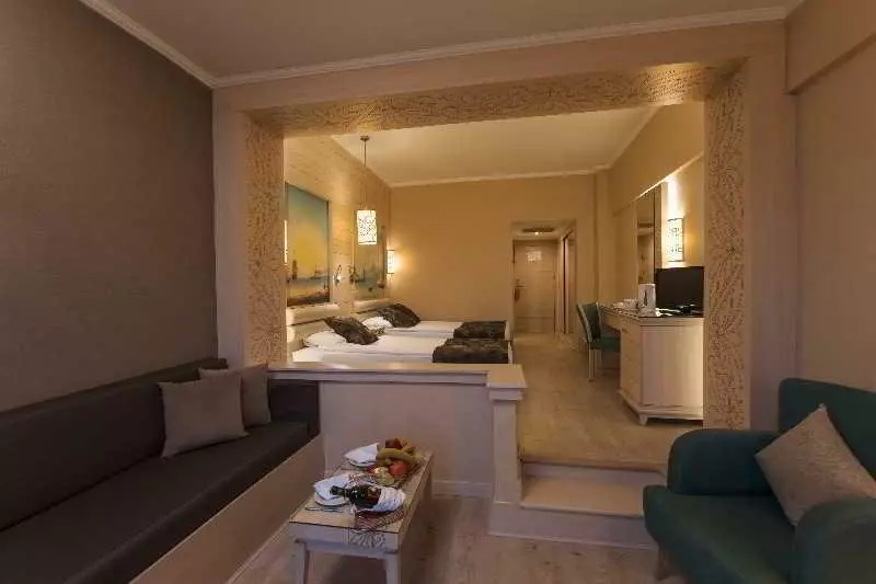 سوییت, Kaya Belek