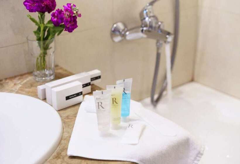 اتاق سوپریور با چشم‌انداز شهر, Park Inn By Radisson Sadu Moscow