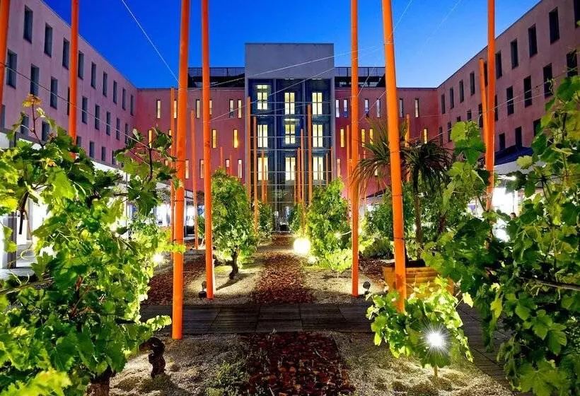اتاق استاندارد اینتریور, Radisson Blu Hotel Toulouse Airport