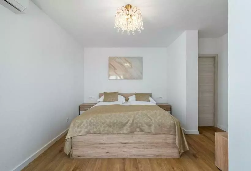 اتاق سوپریور, Rooms Vedrana