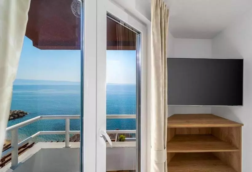اتاق استاندارد با چشم‌انداز دریا, Rooms Vedrana